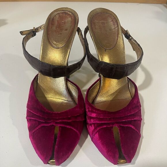 Tom Ford for Gucci Velvet & Crocodile Heels - Picture 3 of 10